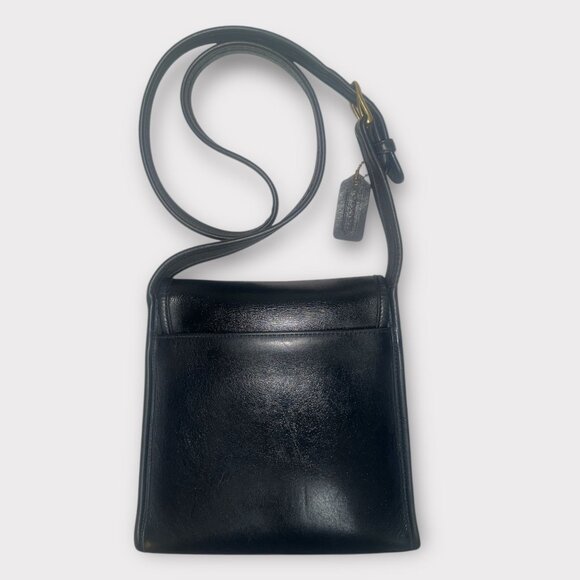 VTG Coach Shelburne Flap 9038 Navy Leather Brass Turn Lock Crossbody Bag 90s USA - Picture 6 of 12